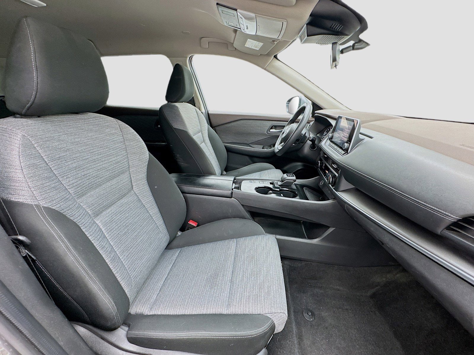 Used 2023 Nissan Rogue SV FWD image 19