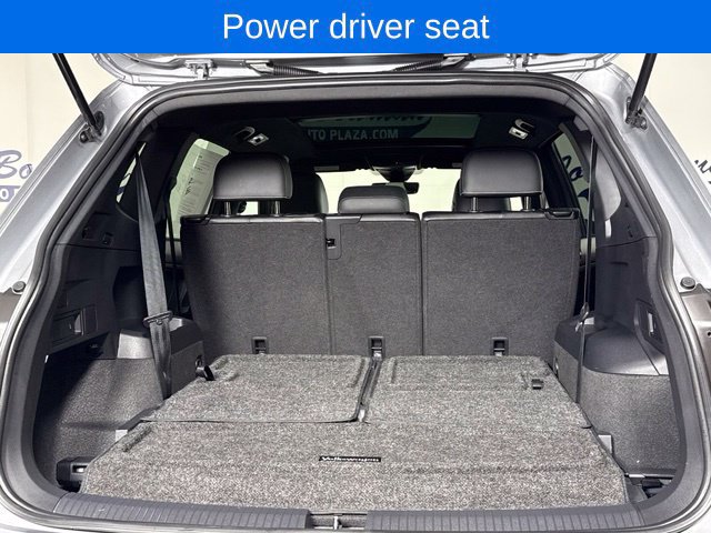 Used 2023 Volkswagen Tiguan SE R-Line FWD image 15