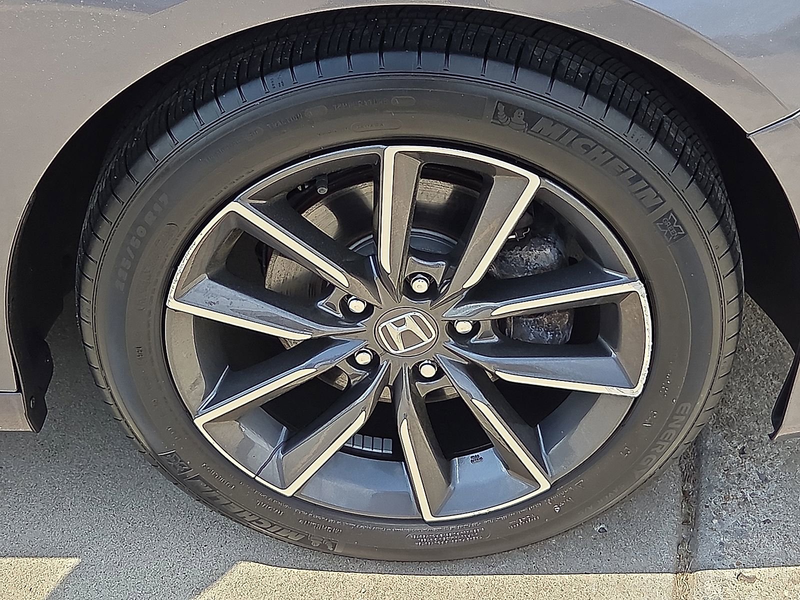 Used 2021 Honda Accord EX-L image 7