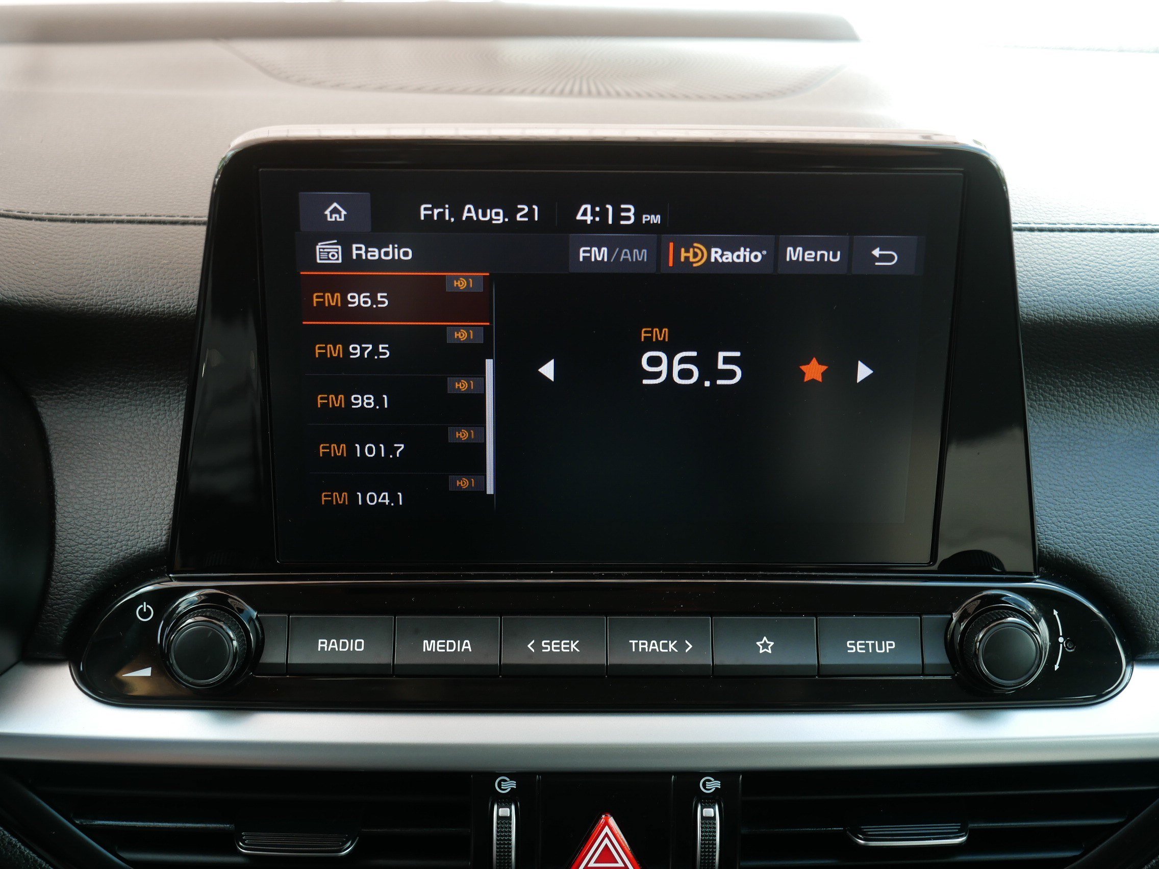 Certified 2024 Kia Forte LXS w/ LXS Technology Package FWD image 22