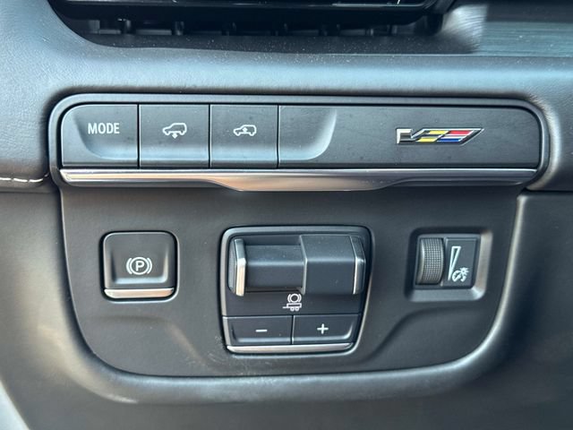 Certified 2023 Cadillac Escalade V AWD/4WD image 34