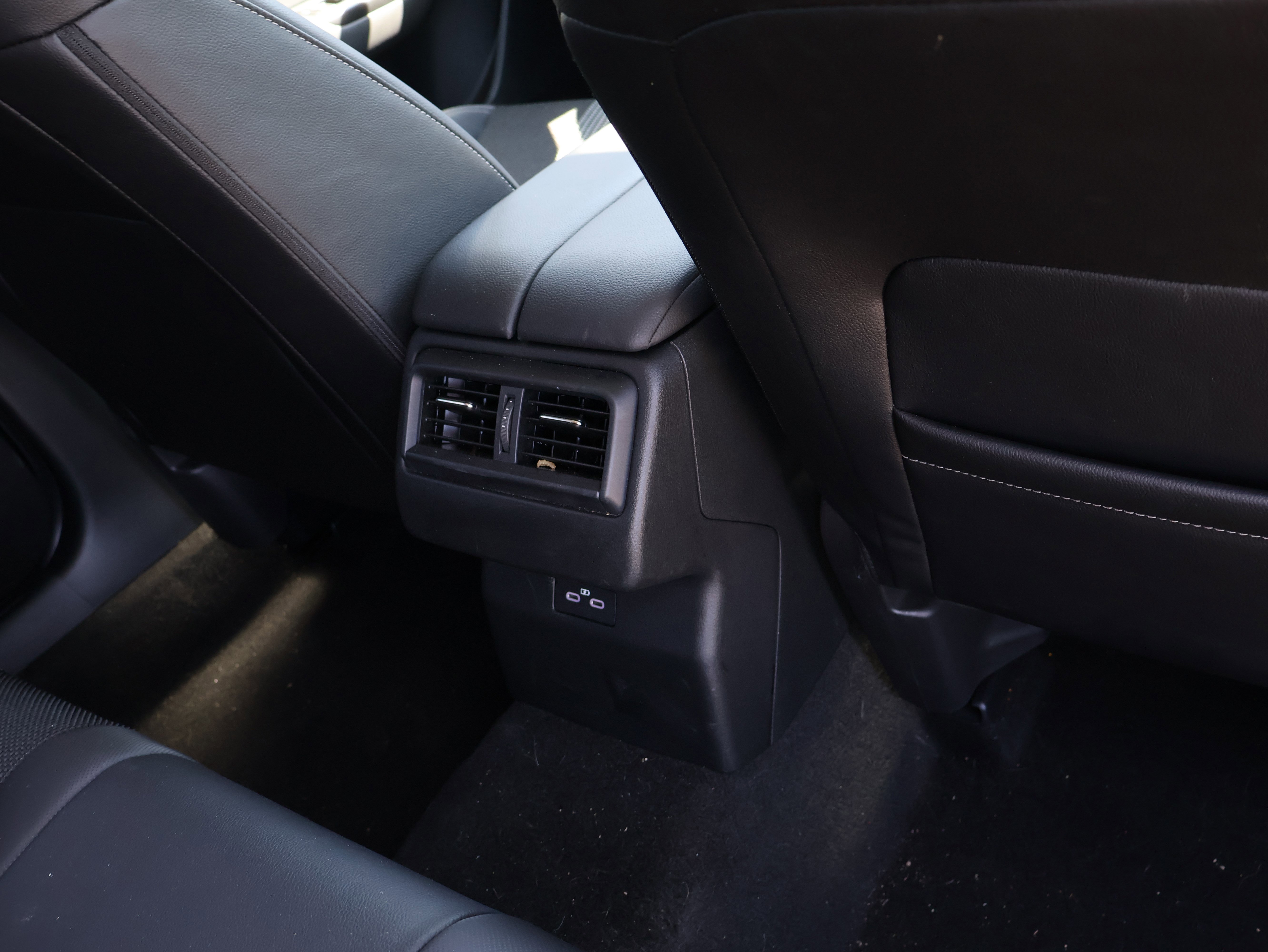 Certified 2025 MAZDA CX-50 AWD 2.5 S w/ Select Package image 14