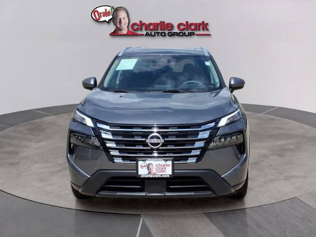 Certified 2024 Nissan Rogue SV w/ SV Premium Package FWD image 8