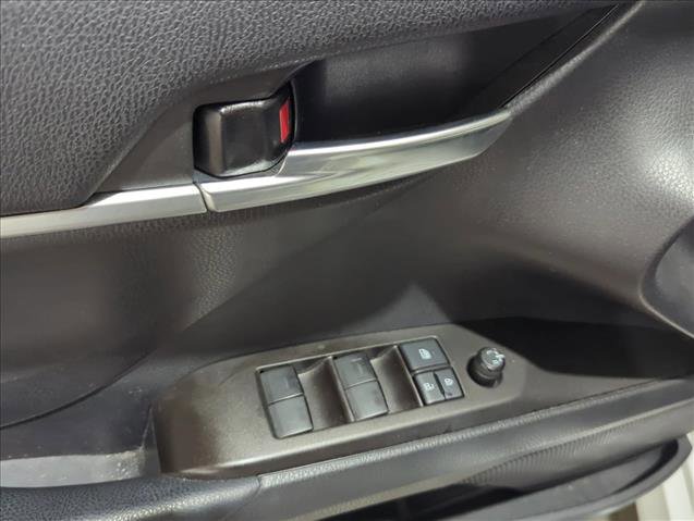 Certified 2022 Toyota Camry LE image 8