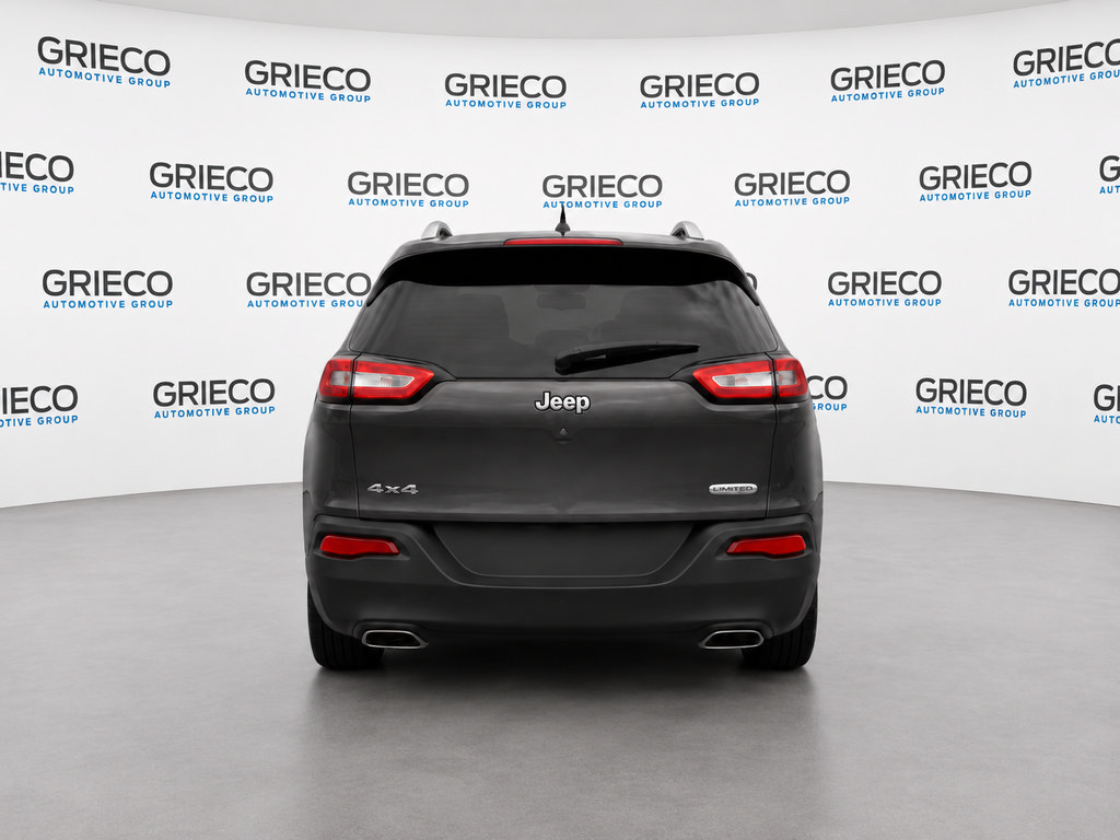 Used 2015 Jeep Cherokee Latitude AWD/4WD image 4