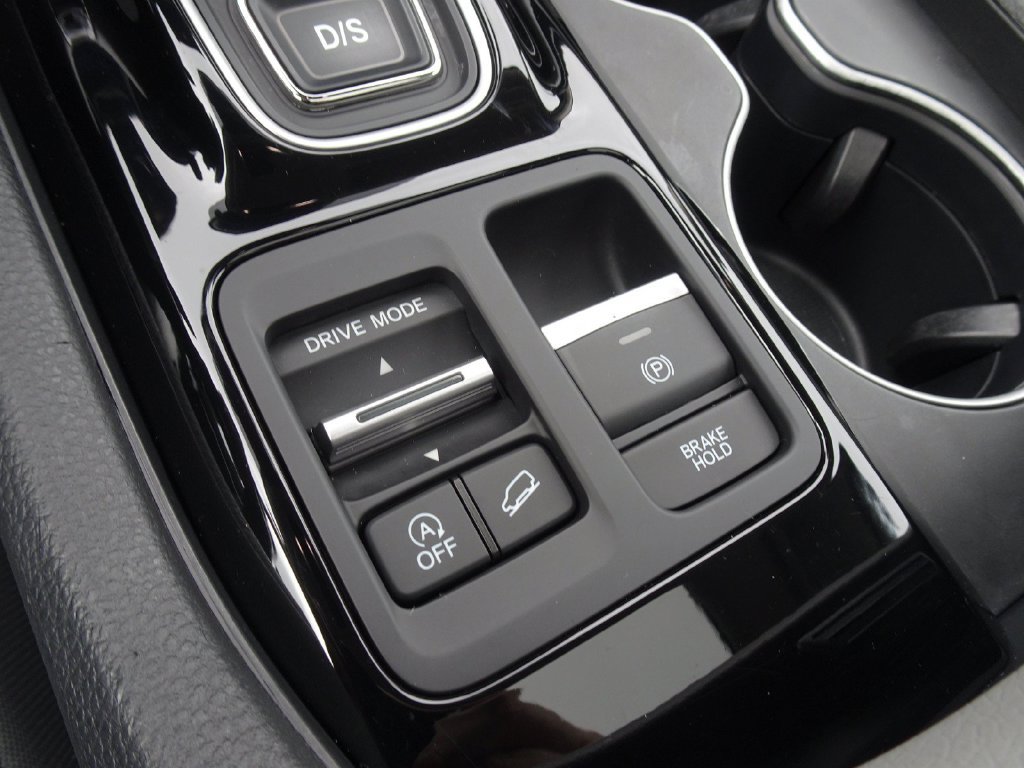 Used 2023 Honda Pilot Touring image 18
