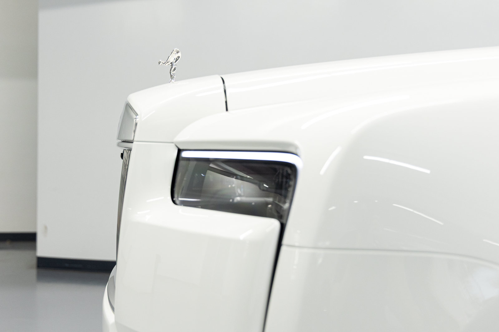 New 2026 Rolls-Royce Cullinan AWD/4WD image 18