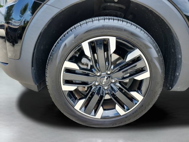 Certified 2024 Kia Telluride SX w/ Towing Package FWD image 35