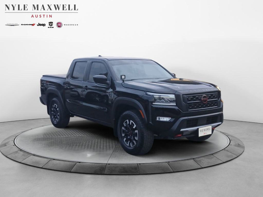 Used 2023 Nissan Frontier PRO-4X w/ Technology Package image 2