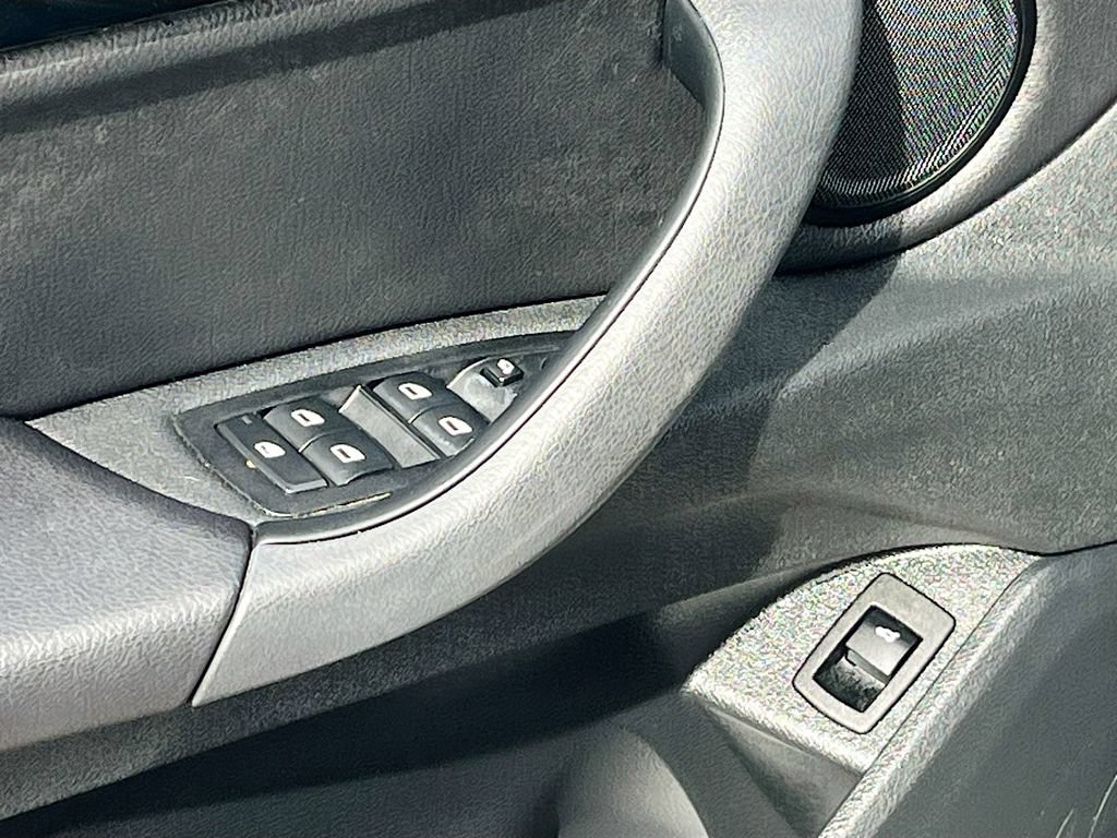 Used 2022 BMW X1 sDrive28i w/ Convenience Package FWD image 18