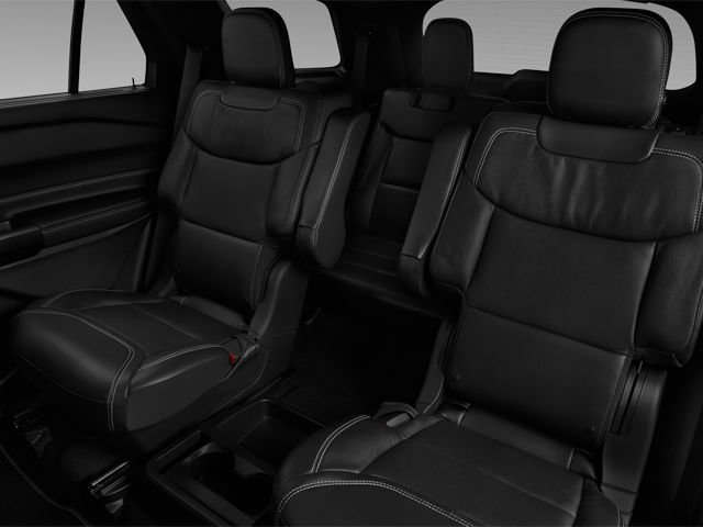 Used 2022 Ford Explorer ST w/ Equipment Group 401A image 11