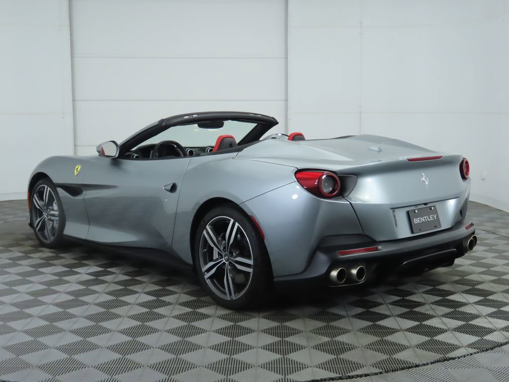 Used 2019 Ferrari Portofino image 7