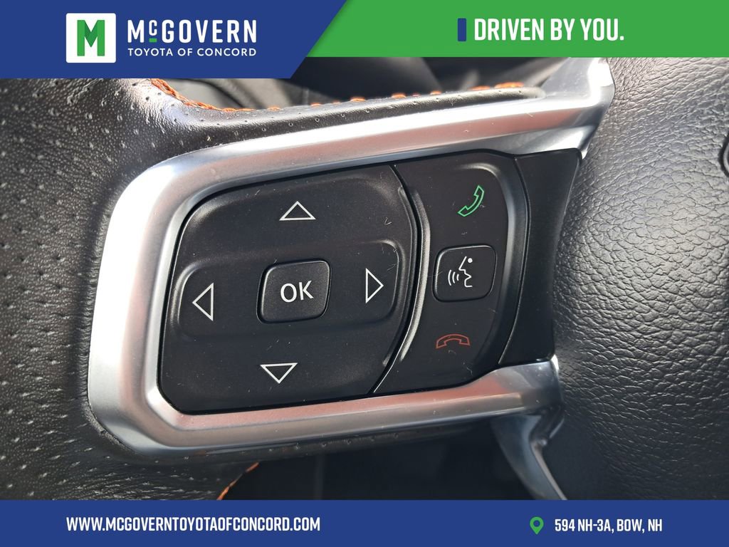 Used 2022 Jeep Gladiator Mojave w/ LED Lighting Group AWD/4WD image 19