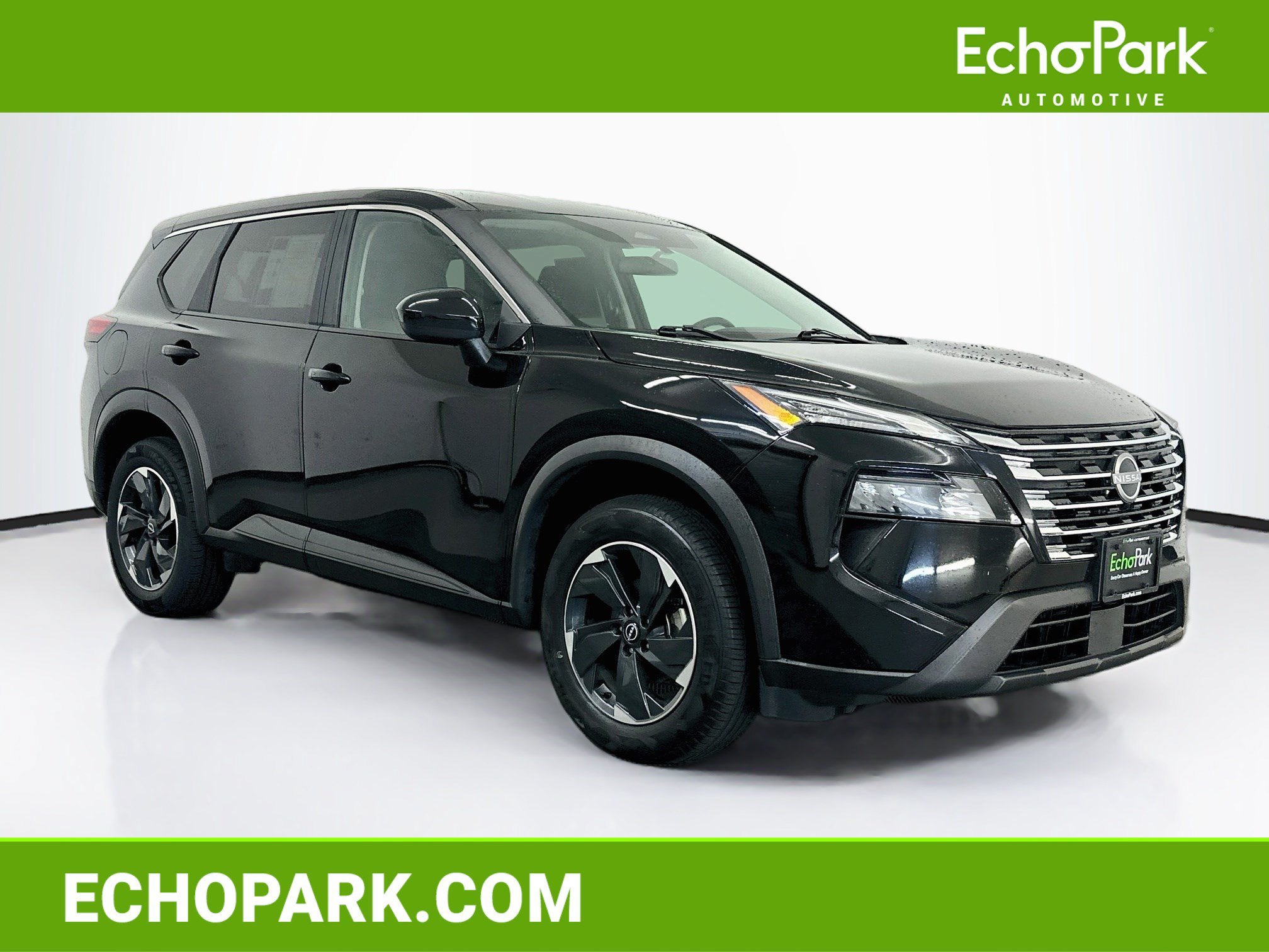 Used 2024 Nissan Rogue SV AWD/4WD image 1