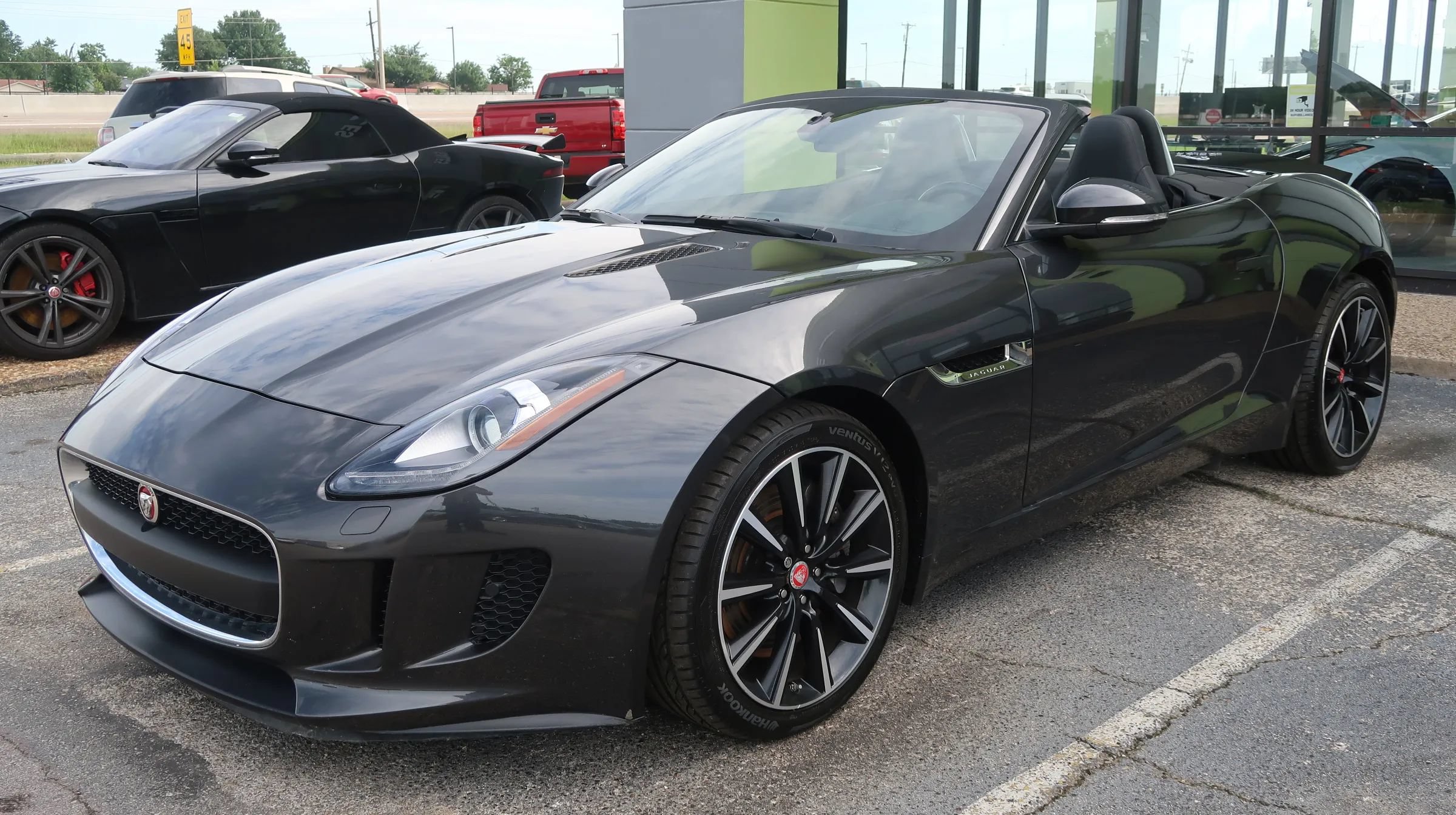 Used 2016 Jaguar F-TYPE Convertible RWD image 38