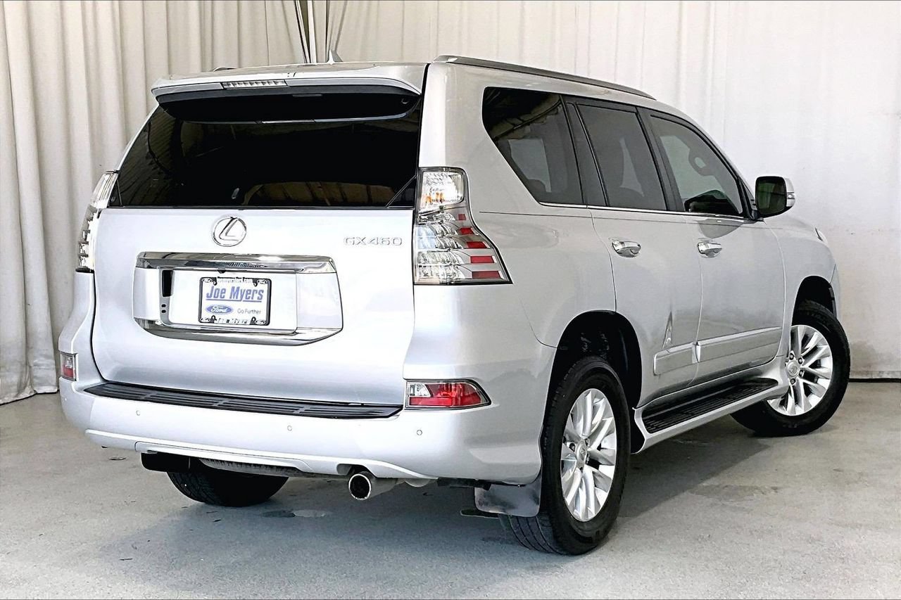 Used 2014 Lexus GX 460 w/ Premium Package AWD/4WD image 13