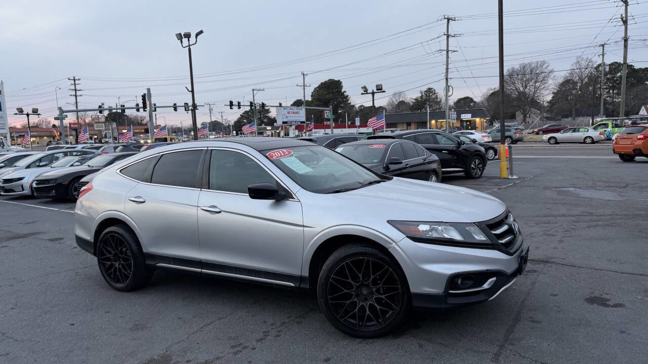 Used 2013 Honda Crosstour EX image 7