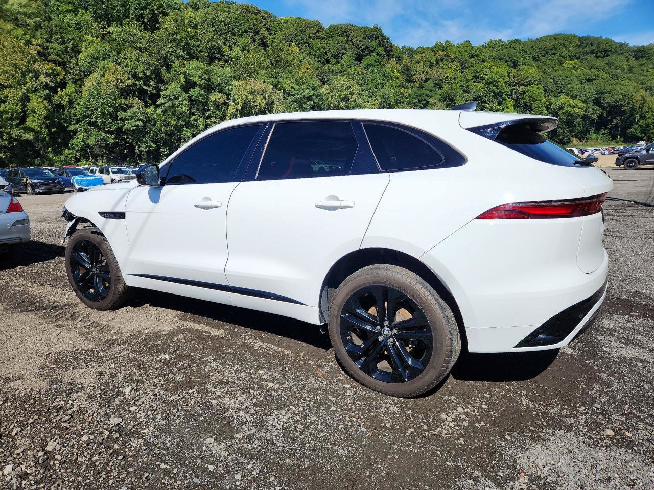 Used 2025 Jaguar F-PACE R-Dynamic S AWD/4WD image 4