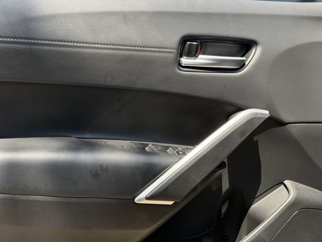 Used 2025 Toyota Corolla Cross AWD Hybrid w/ Convenience Package image 27