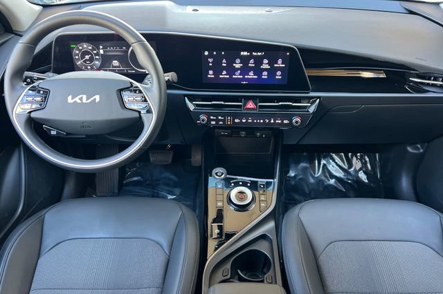 Used 2025 Kia Niro Wind image 18