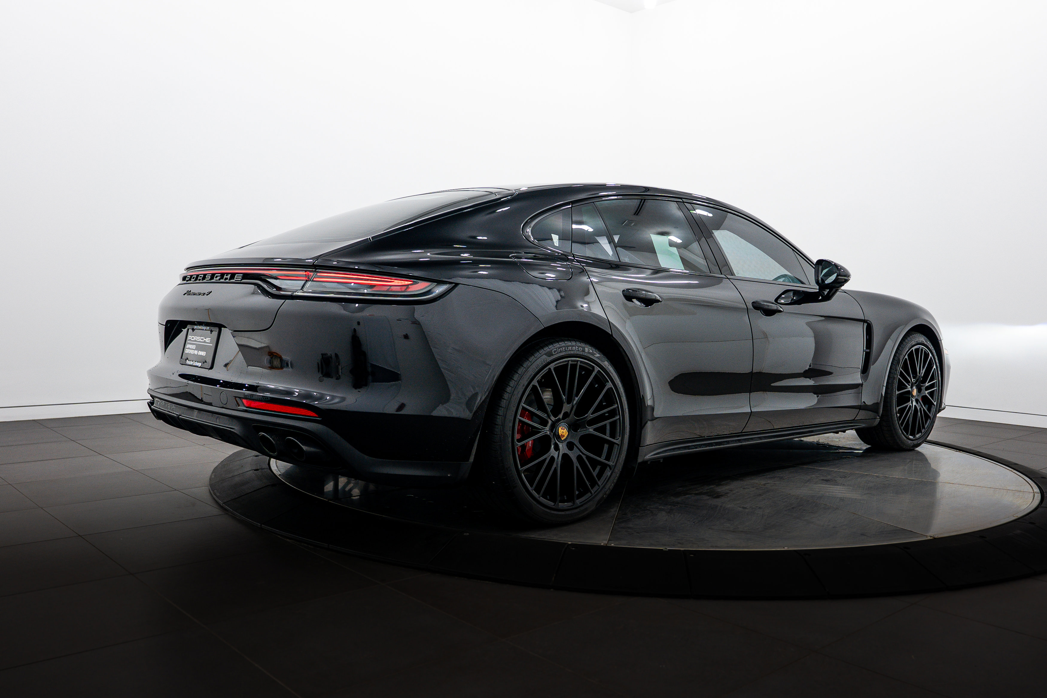 Certified 2023 Porsche Panamera 4 Platinum Edition AWD/4WD image 7