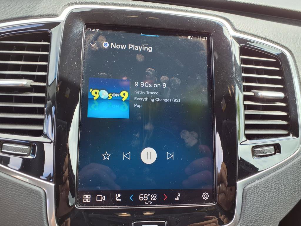 Certified 2023 Volvo XC90 T8 Plus w/ Protection Package Premier image 23