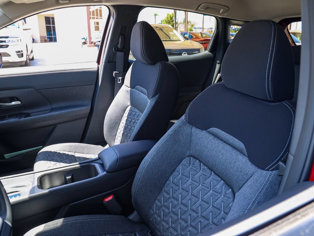 New 2026 Nissan Kicks SV FWD image 15