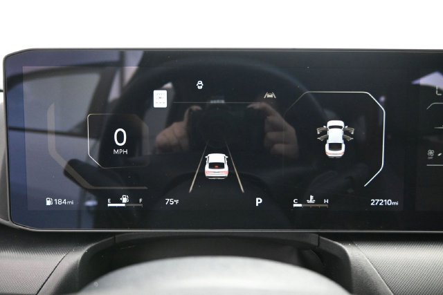 Used 2025 Kia K4 EX FWD image 14