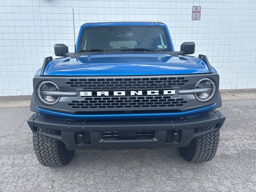 New 2025 Ford Bronco Badlands w/ Sasquatch Package video 2