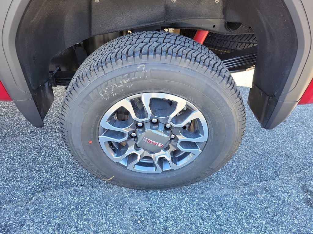 New 2026 GMC Sierra 2500 SLT w/ SLT Premium Package image 5