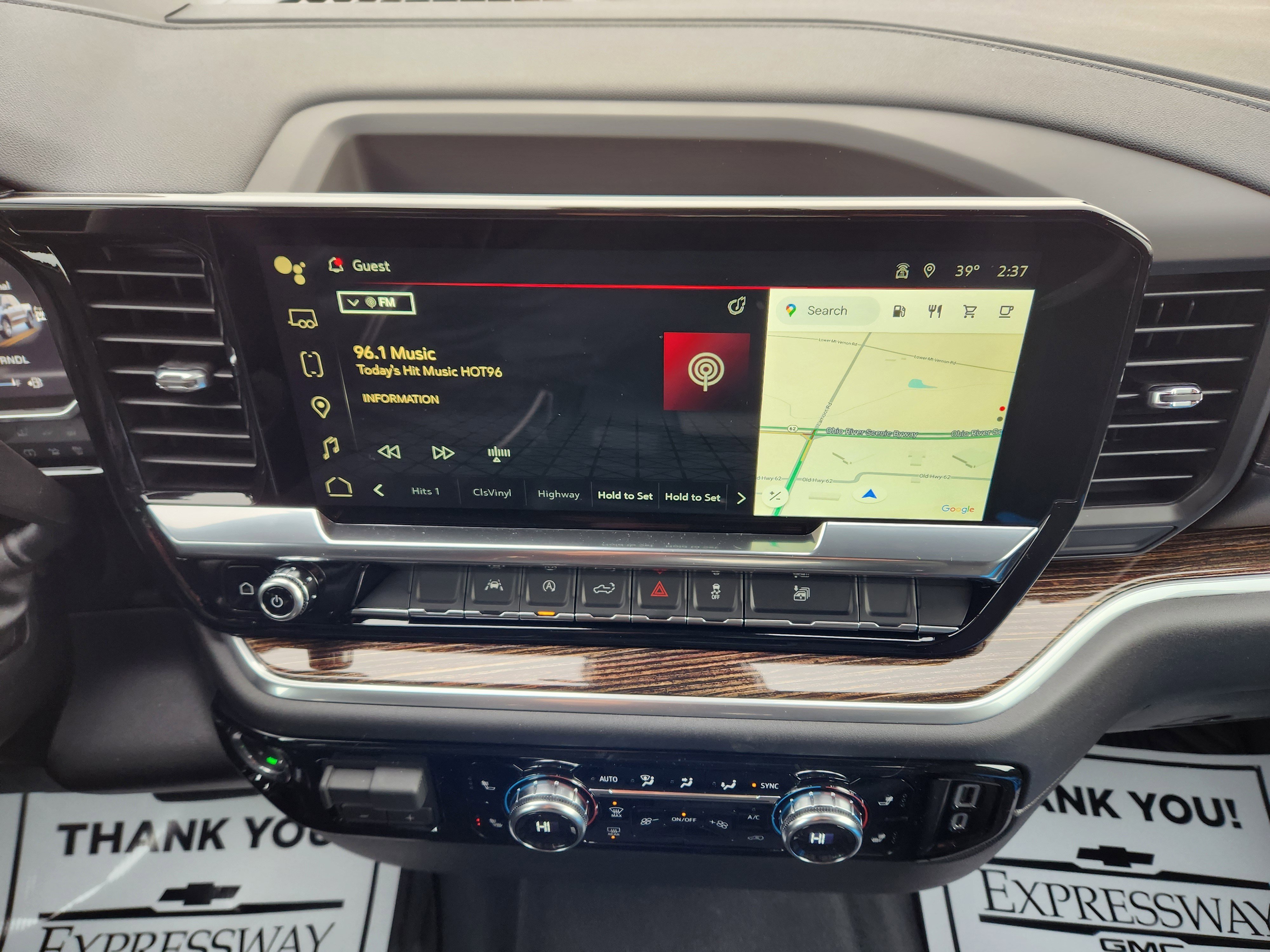 New 2026 GMC Sierra 1500 SLE image 12