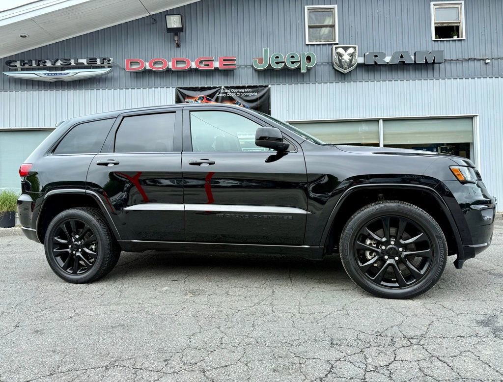 Used 2022 Jeep Grand Cherokee Laredo X