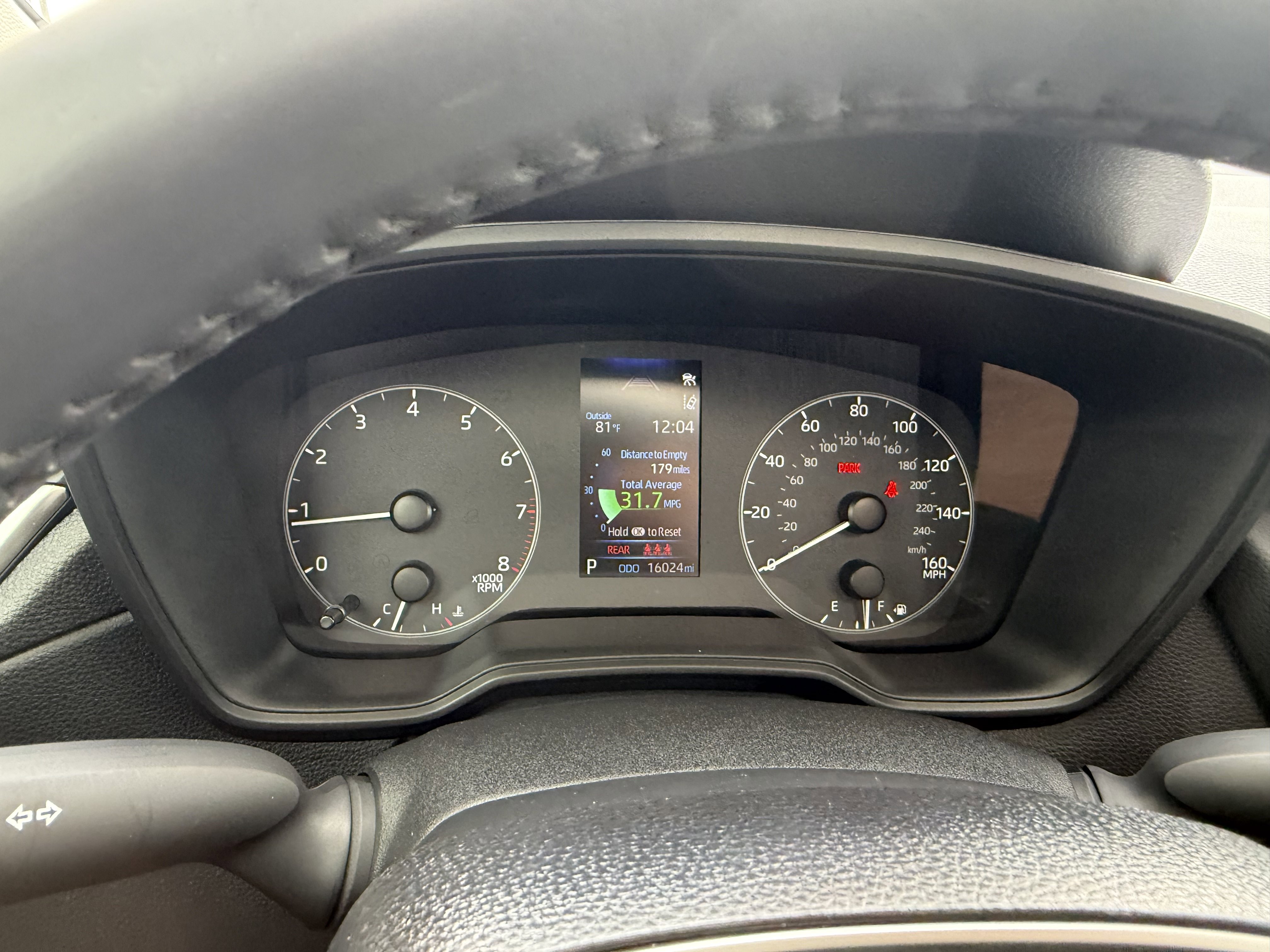 Certified 2024 Toyota Corolla Cross LE w/ Moonroof Package FWD image 9