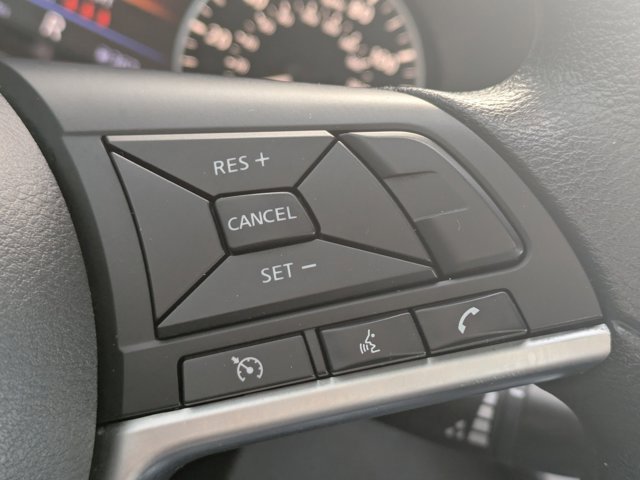 Used 2024 Nissan Altima 2.5 SV image 22