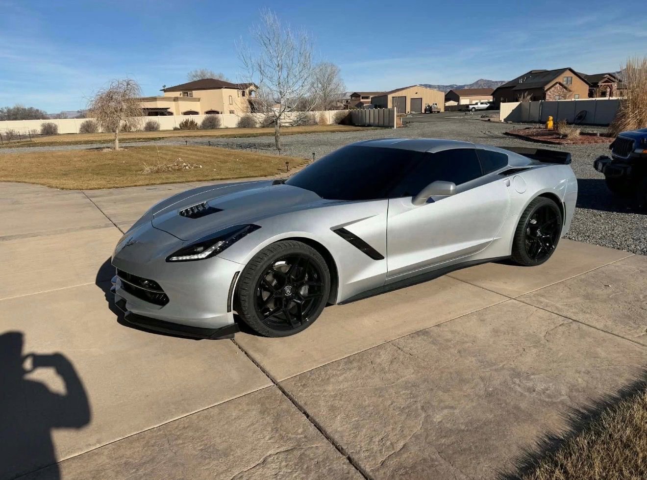 Used 2016 Chevrolet Corvette Stingray Coupe w/ 3LT Preferred Equipment Group image 2