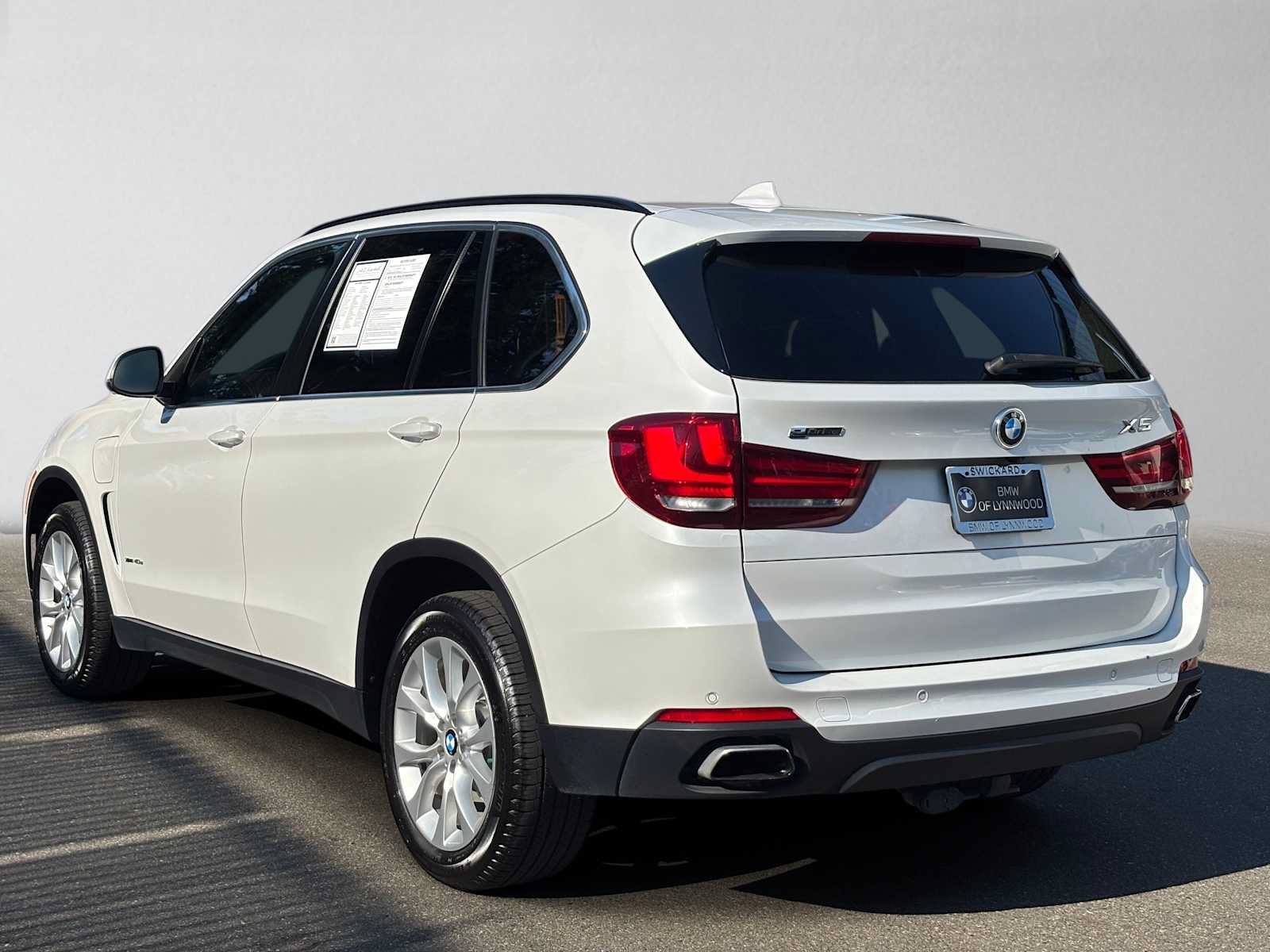 Used 2016 BMW X5 xDrive40e AWD/4WD image 5