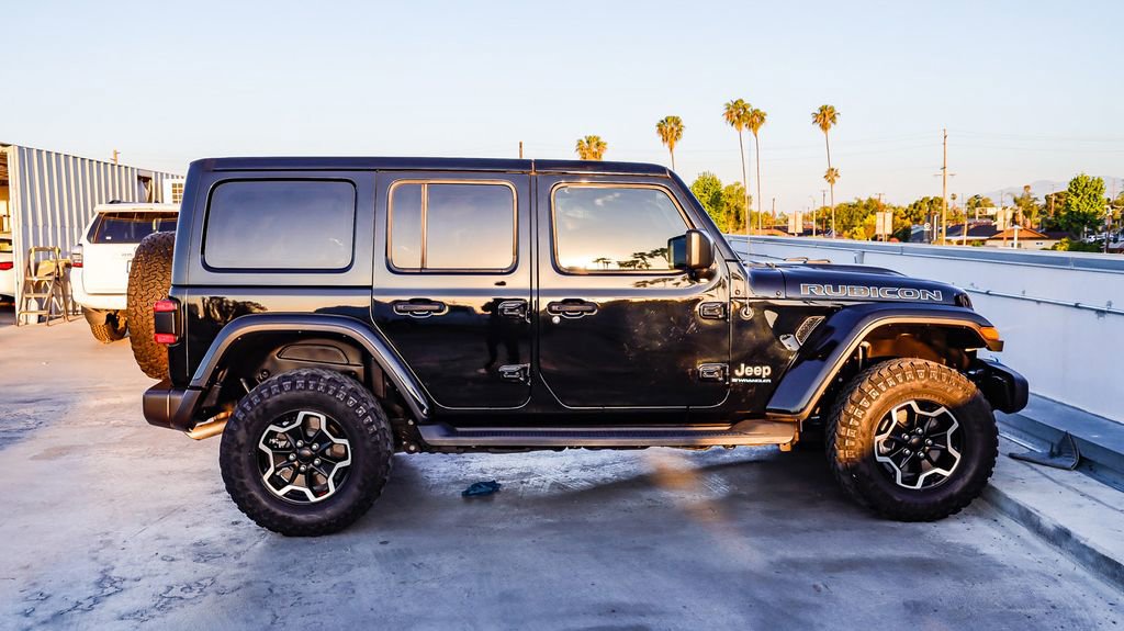 Used 2023 Jeep Wrangler Unlimited Rubicon 4xe image 12