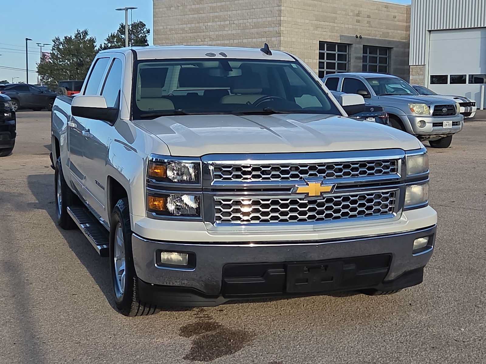 Used 2015 Chevrolet Silverado 1500 LT w/ All Star Edition RWD image 3