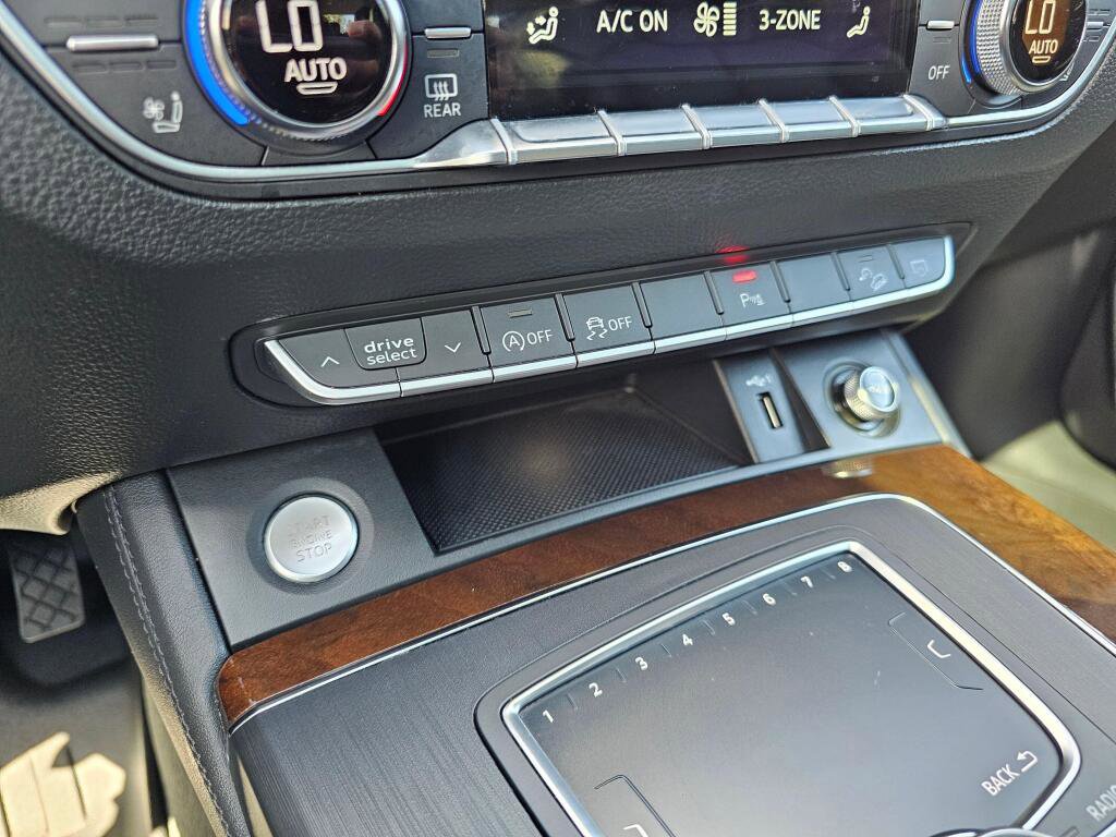 Used 2019 Audi Q5 2.0T Premium Plus w/ Premium Plus Package AWD/4WD image 32