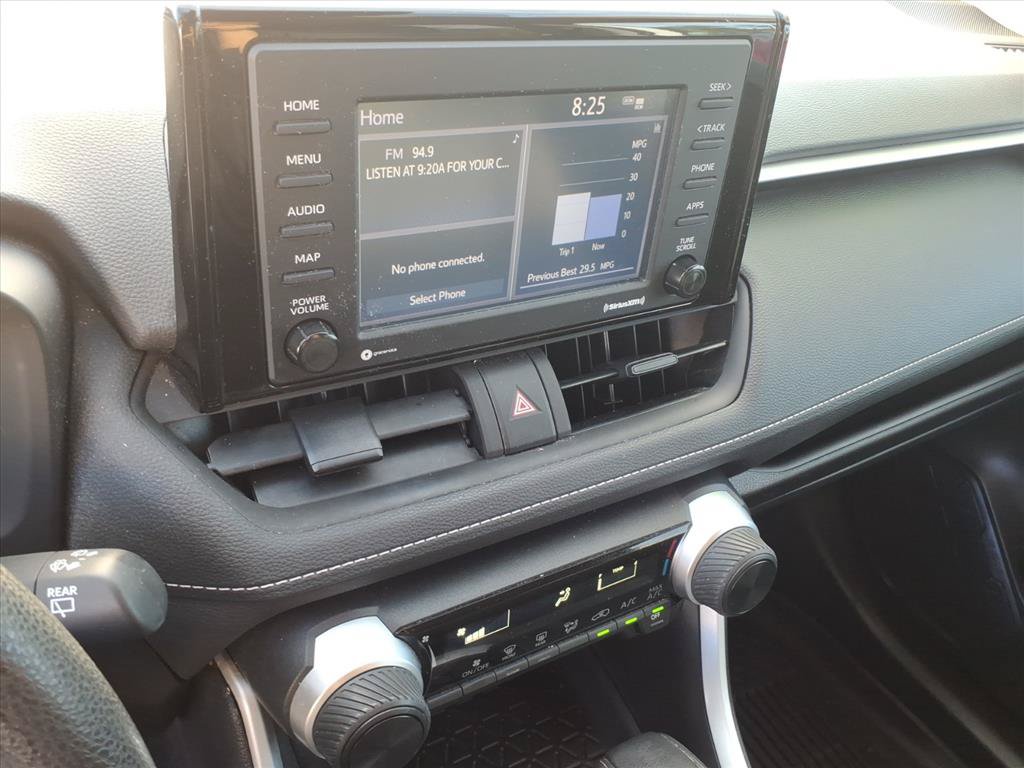 Used 2022 Toyota RAV4 LE AWD/4WD image 31