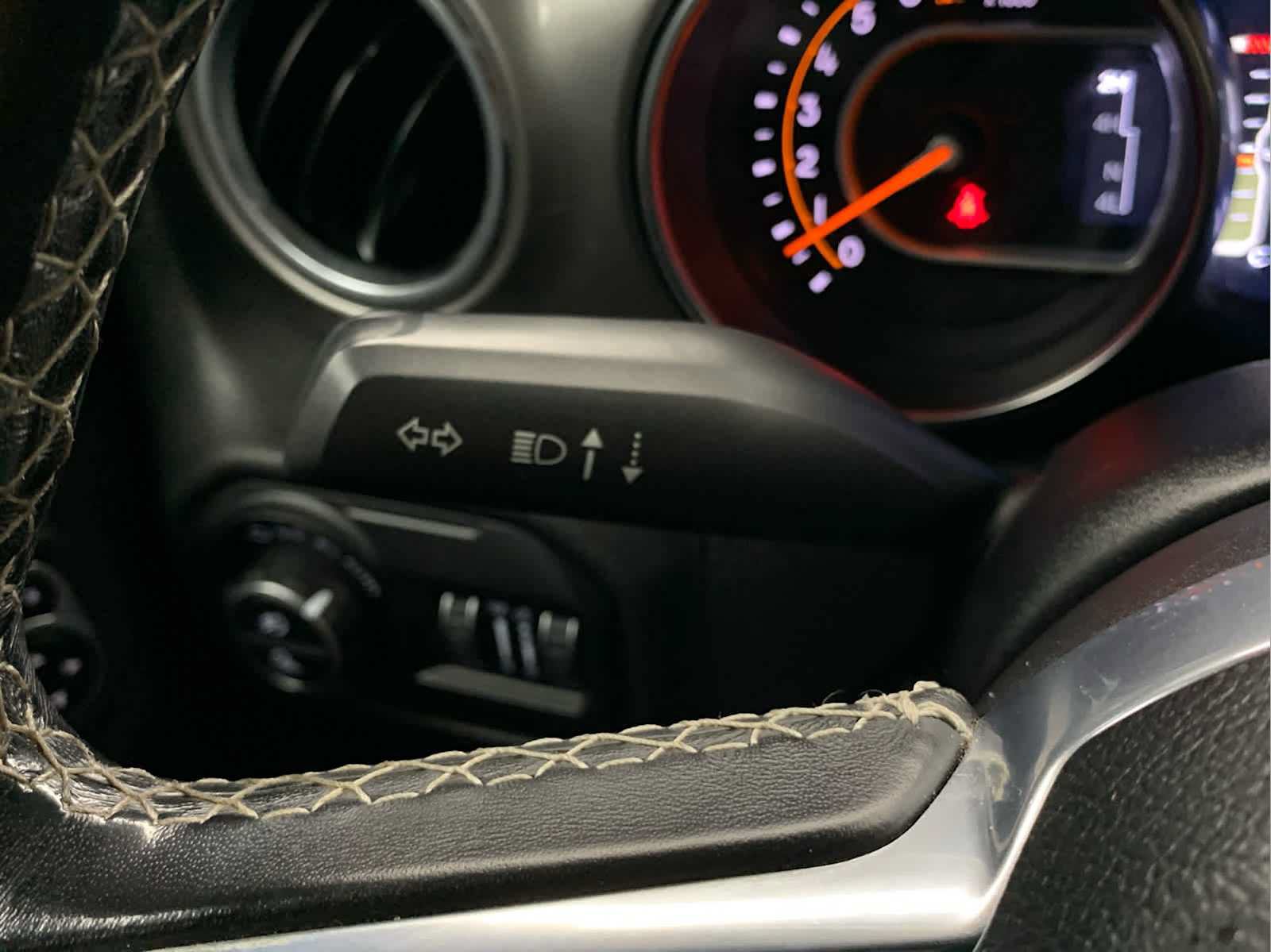 Used 2020 Jeep Gladiator Overland AWD/4WD image 25