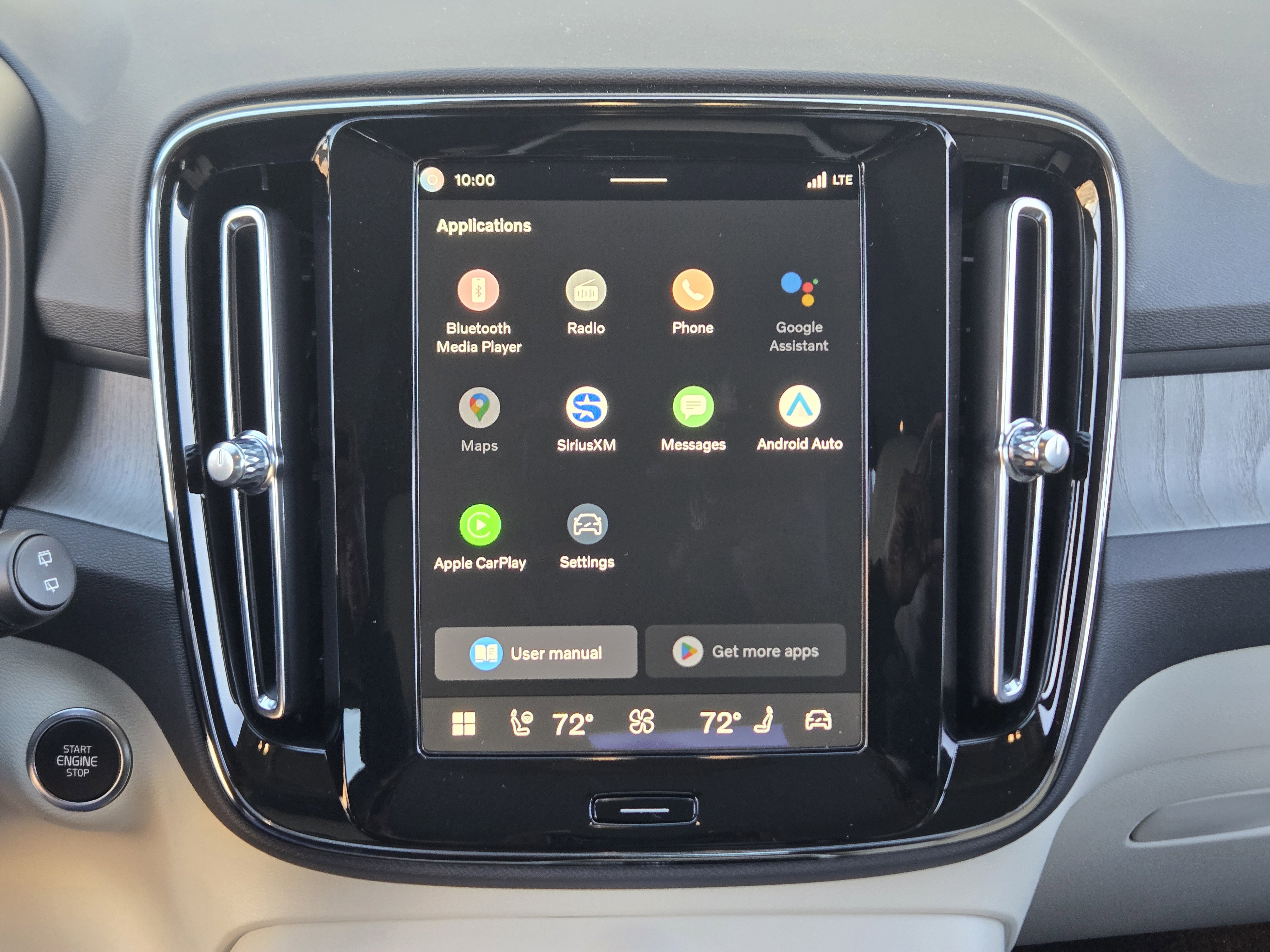 New 2026 Volvo XC40 B4 Plus w/ Protection Package Premier image 19