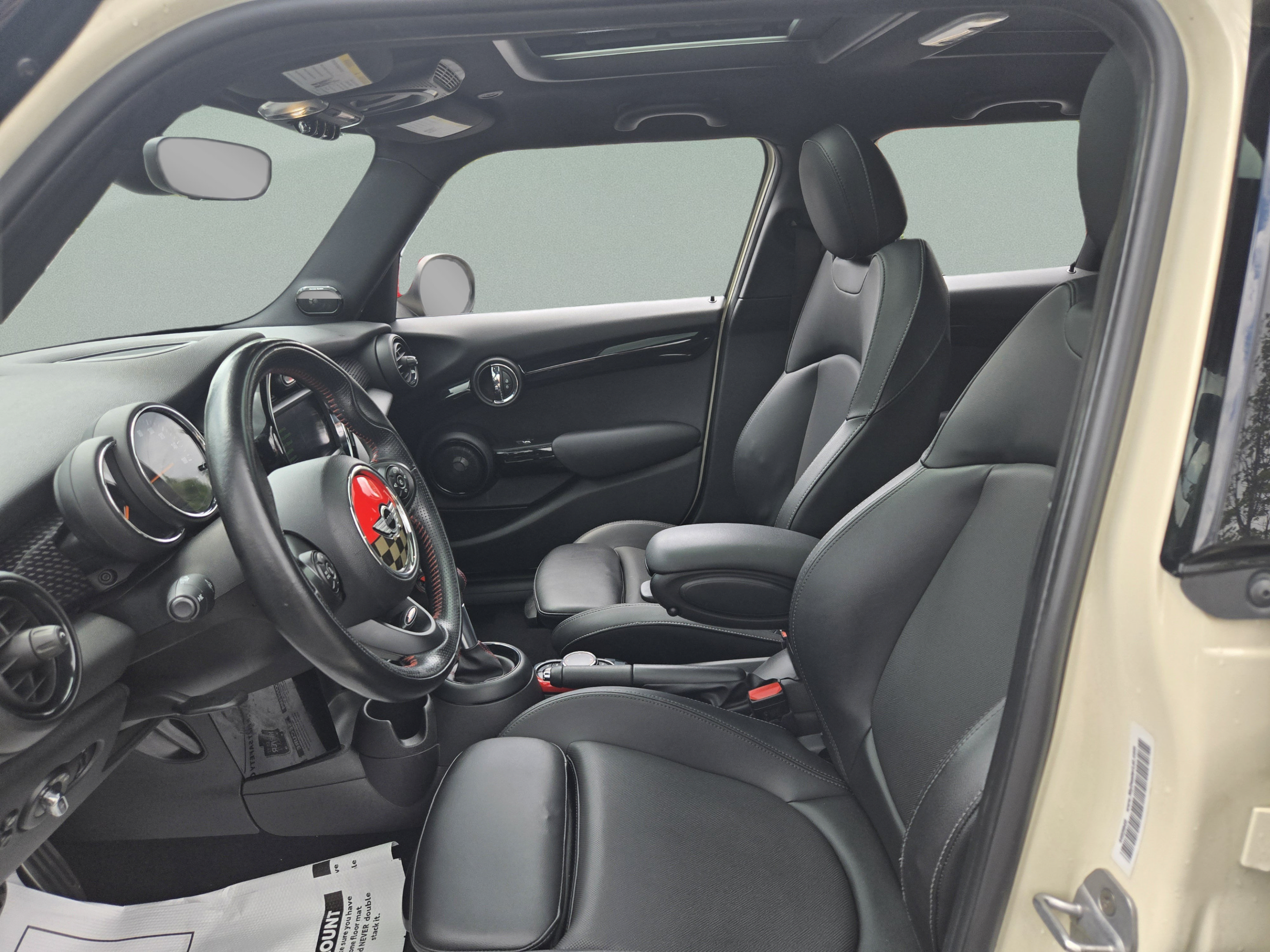 Used 2018 MINI Cooper S FWD image 16