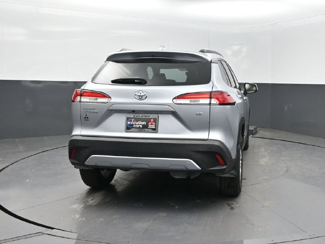 Used 2024 Toyota Corolla Cross LE FWD image 28