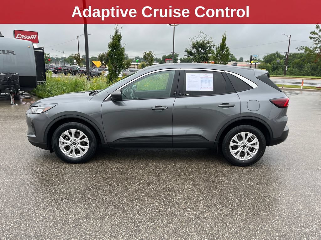 Used 2023 Ford Escape Active FWD image 2