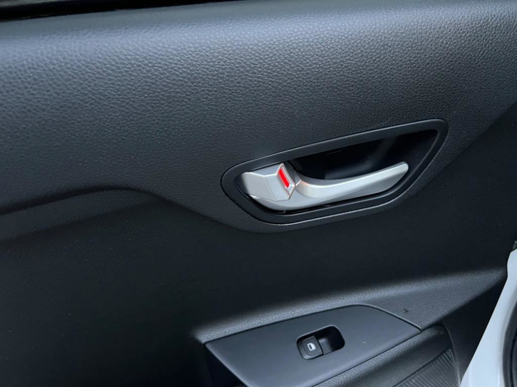 Used 2022 Kia Rio LX FWD image 9
