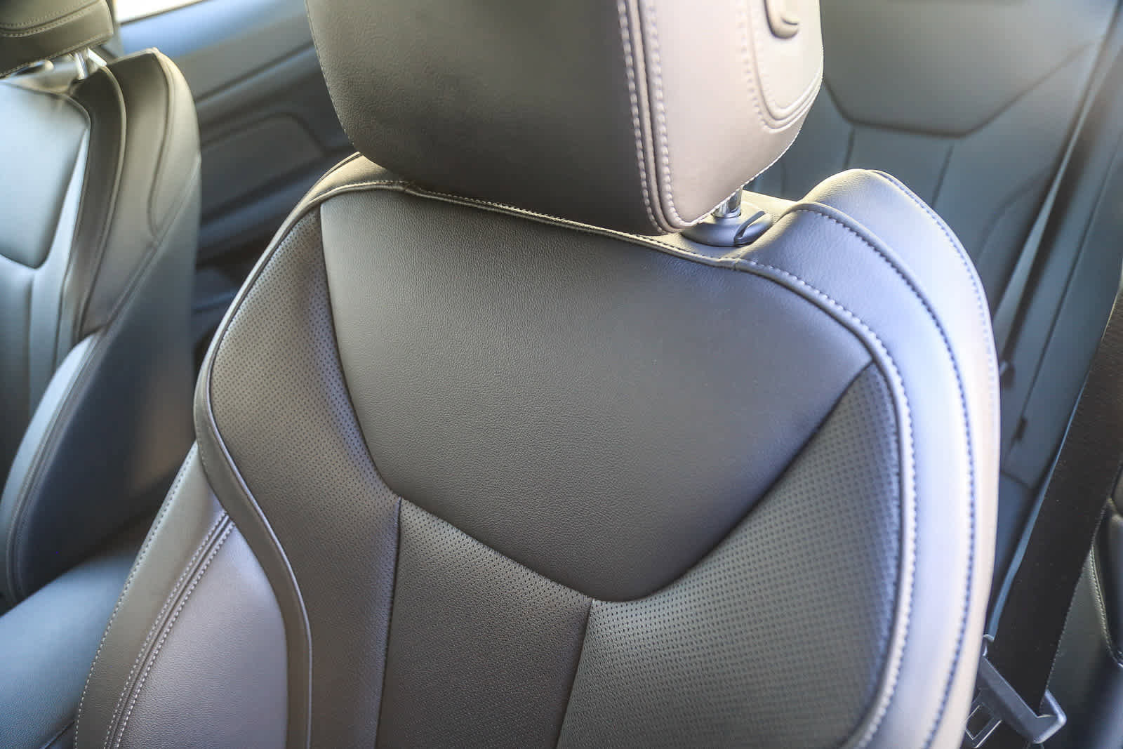 Certified 2025 BMW M440i Coupe image 21