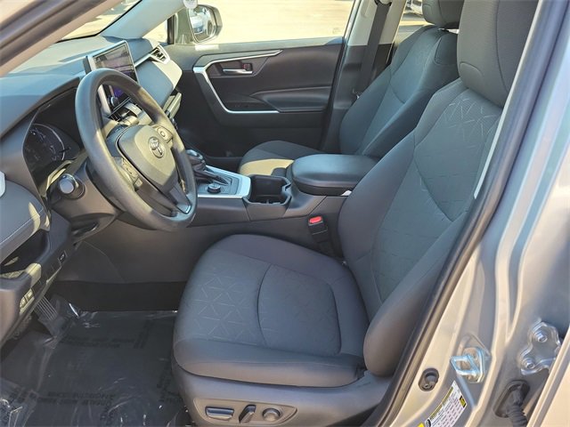 Used 2024 Toyota RAV4 XLE image 11