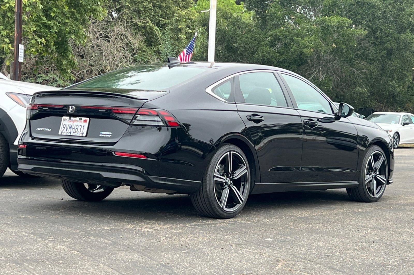 Used 2025 Honda Accord Sport image 4