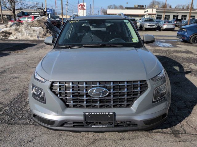 Certified 2023 Hyundai Venue SEL image 9